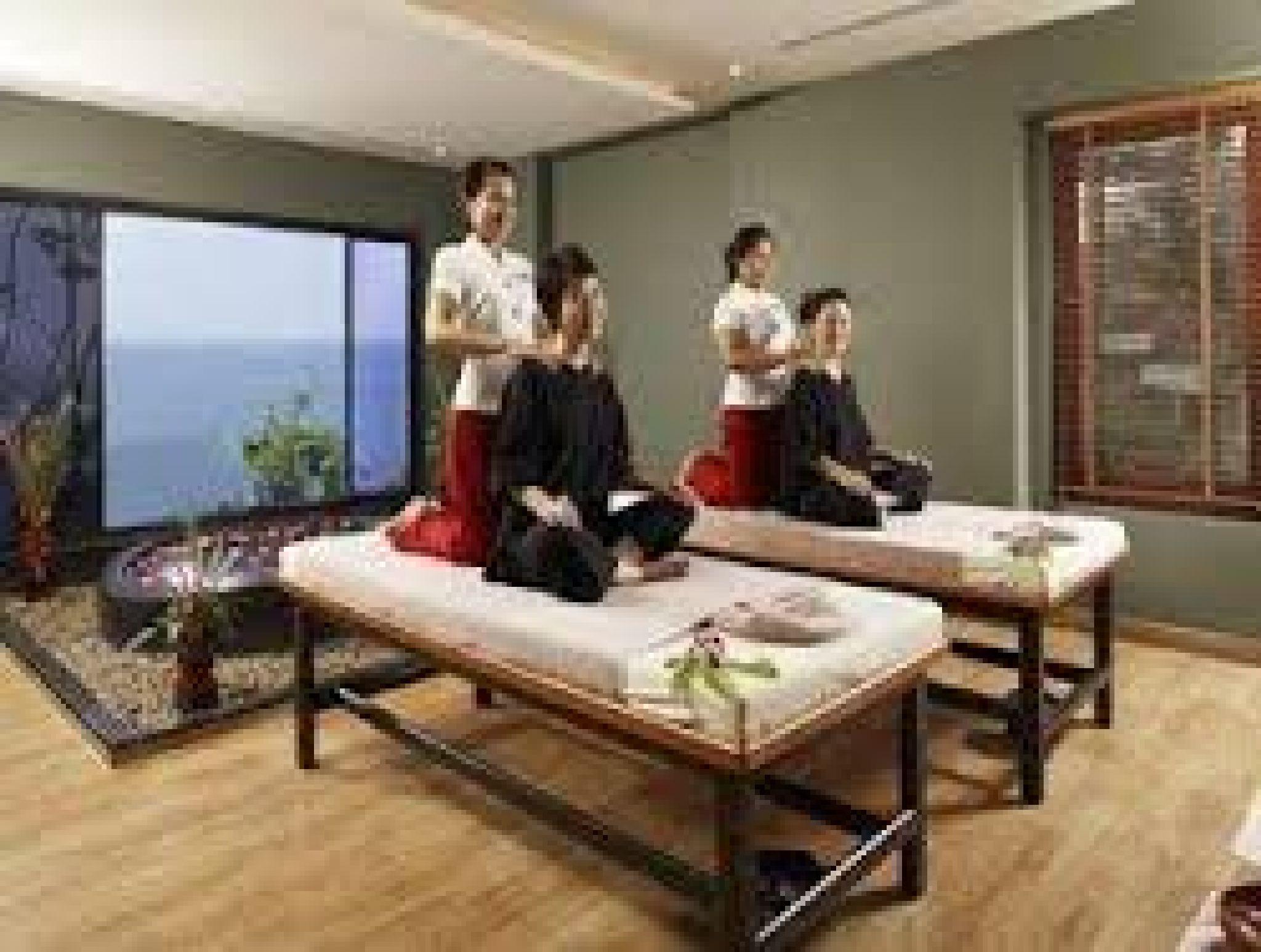 Namaka Resort Kamala Exterior foto Thai massage